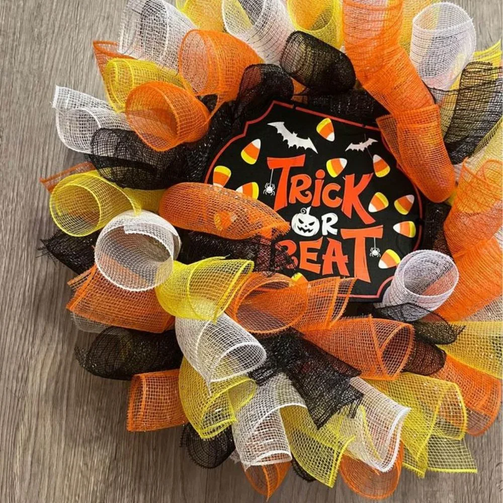 Handmade Wreath! Halloween theme! Trick or Treat!
